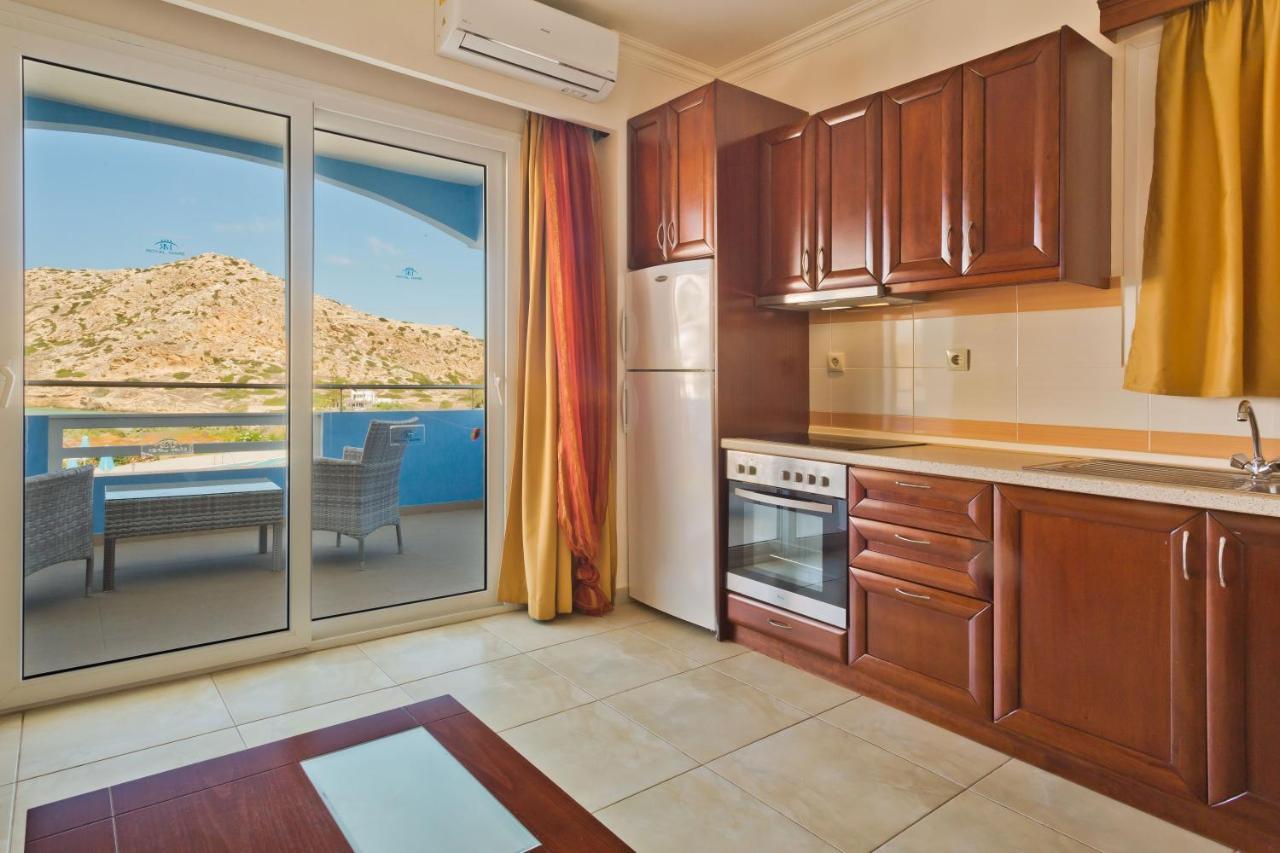 ארקסה Royal Beach Hotel מראה חיצוני תמונה