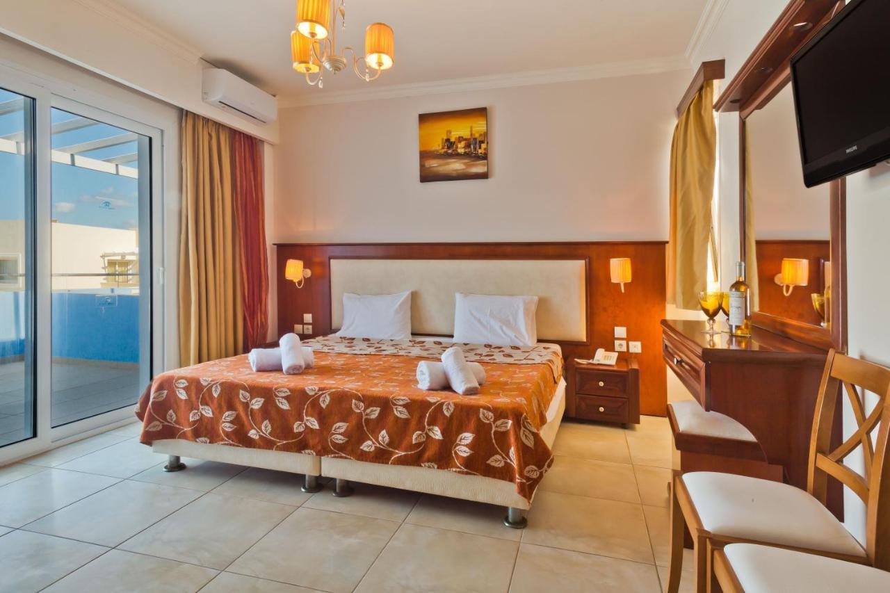 ארקסה Royal Beach Hotel מראה חיצוני תמונה
