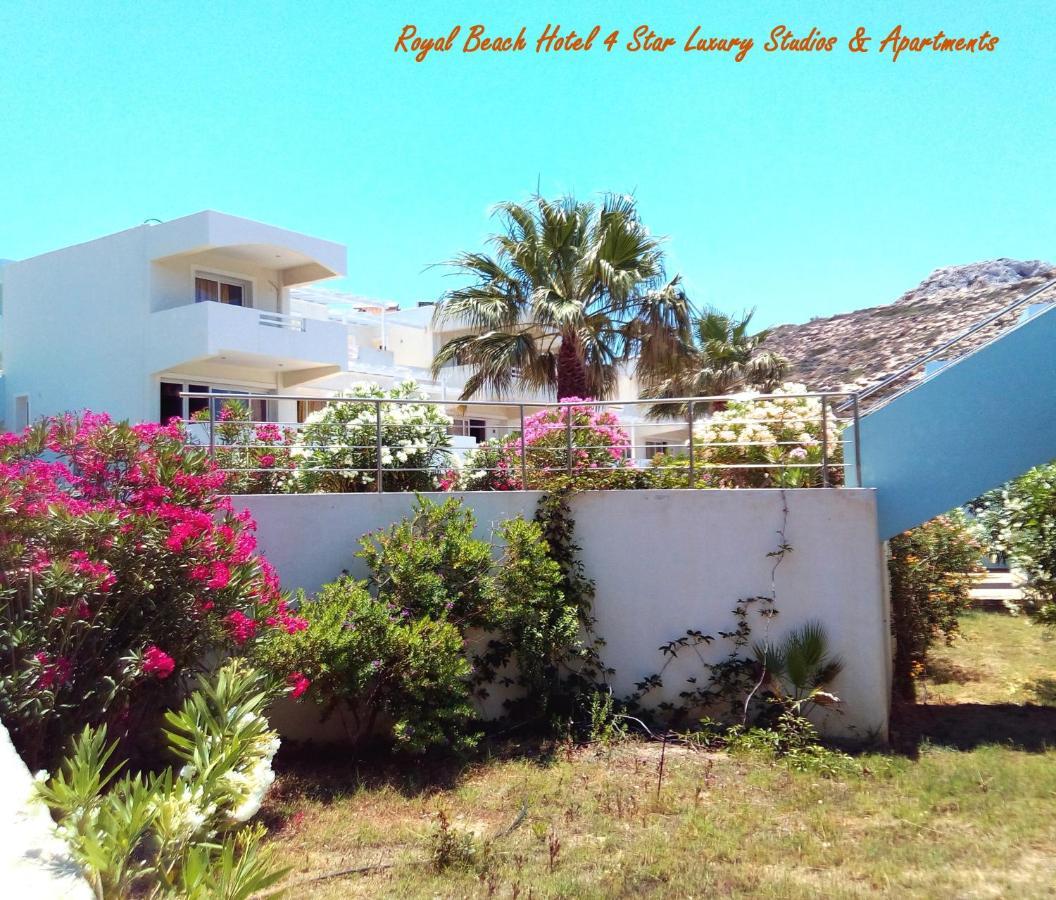 ארקסה Royal Beach Hotel מראה חיצוני תמונה