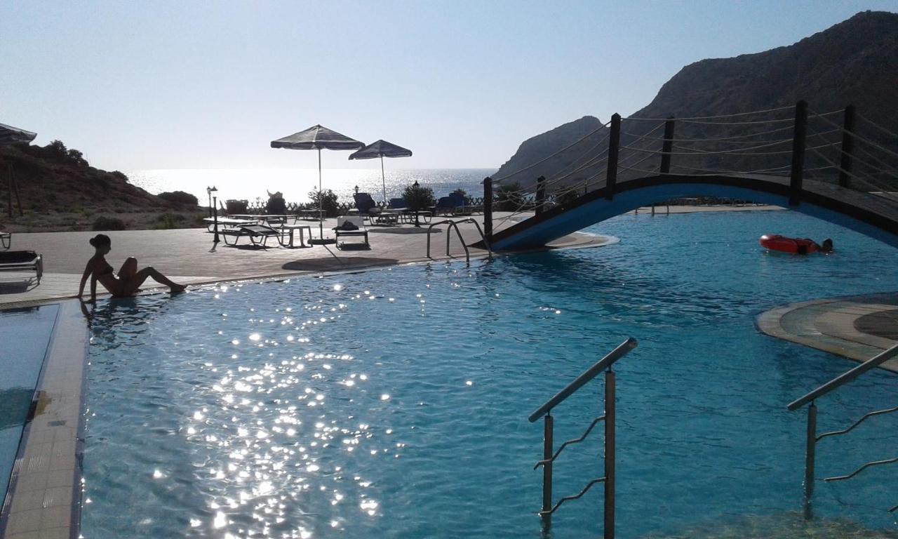 ארקסה Royal Beach Hotel מראה חיצוני תמונה