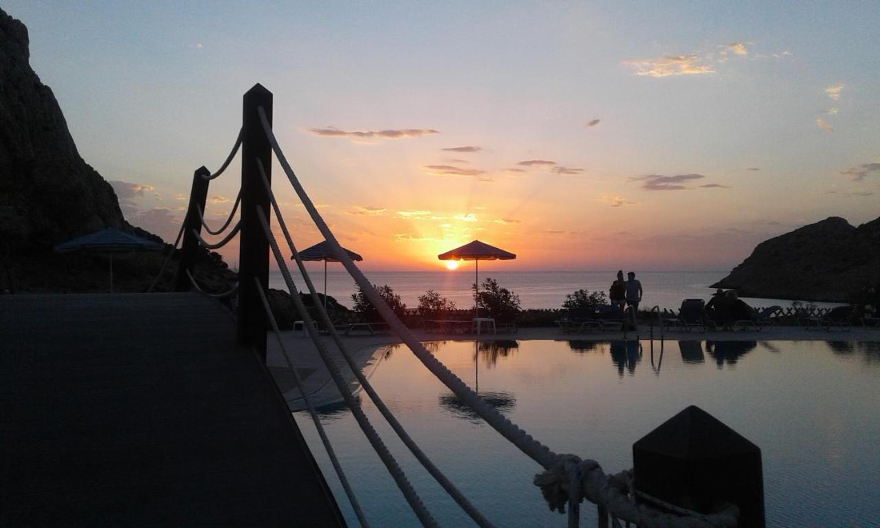 ארקסה Royal Beach Hotel מראה חיצוני תמונה