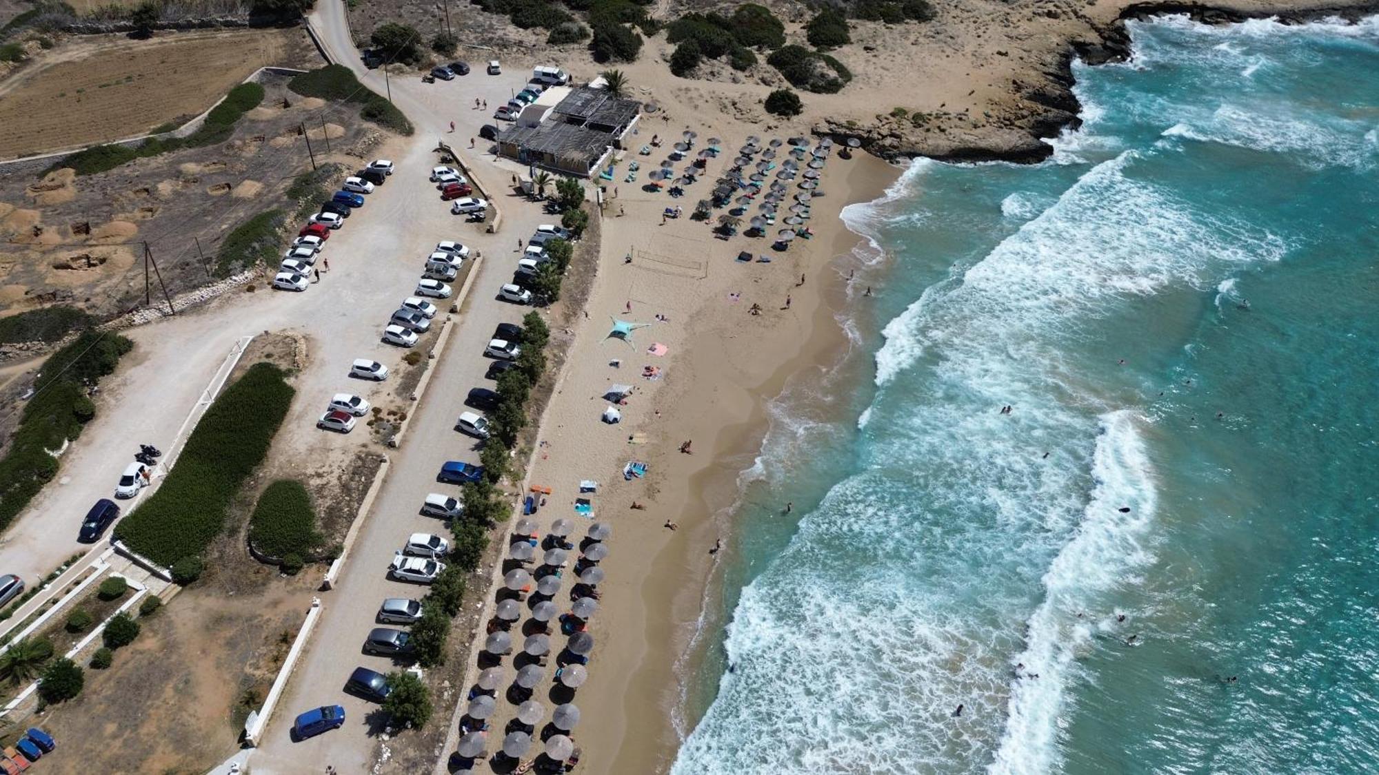 ארקסה Royal Beach Hotel מראה חיצוני תמונה