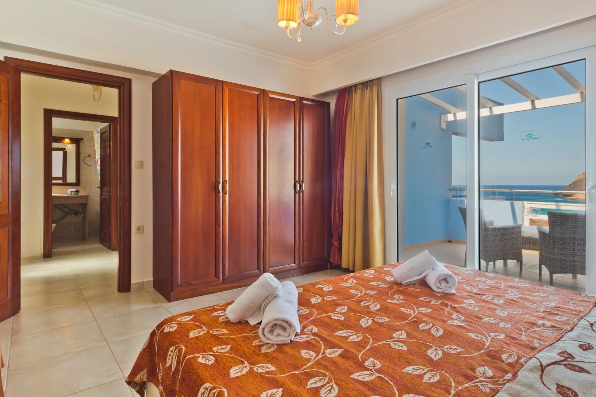 ארקסה Royal Beach Hotel מראה חיצוני תמונה