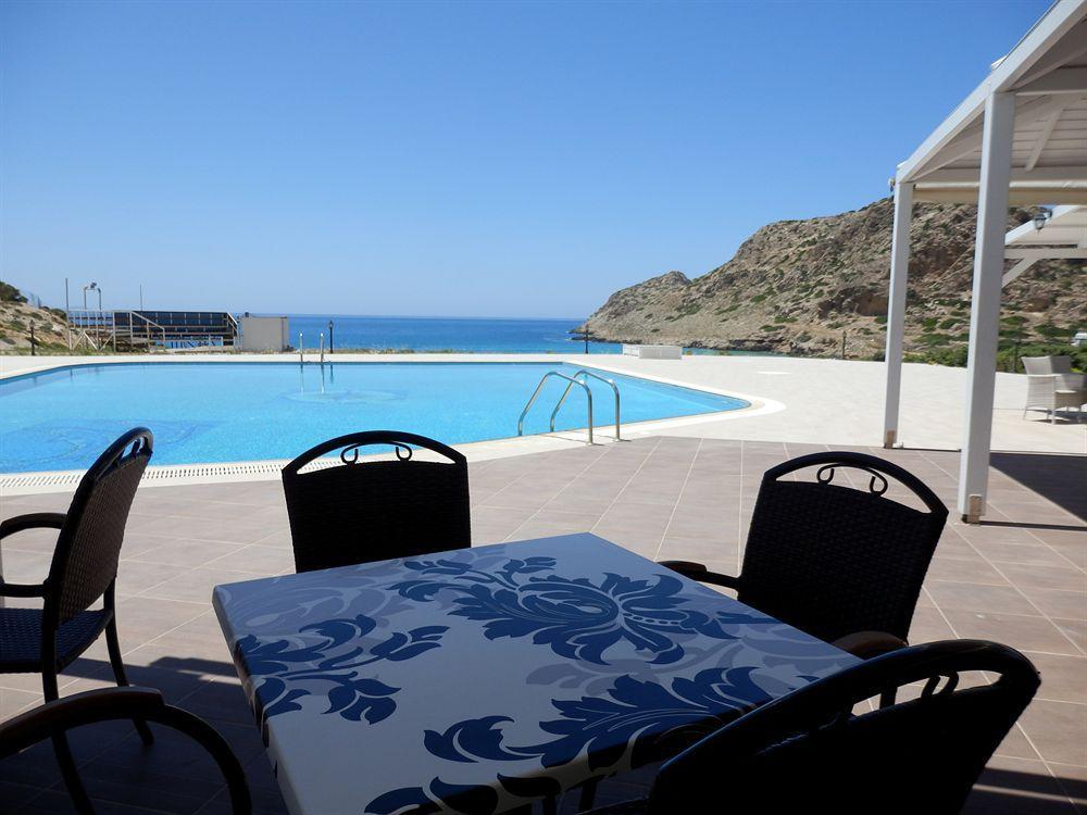 ארקסה Royal Beach Hotel מראה חיצוני תמונה